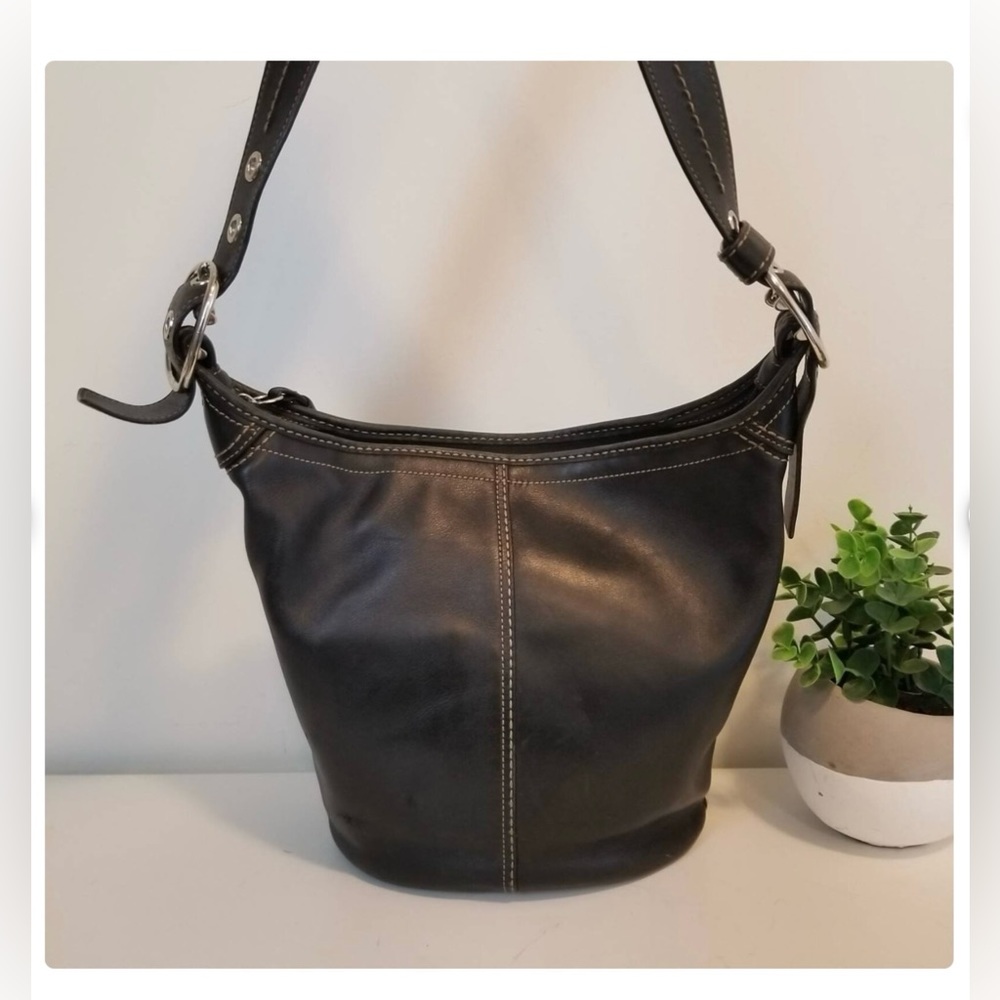 Coach Black Leather Bucket Bag - Vintage